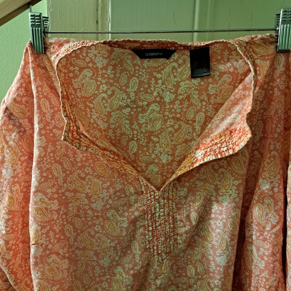 Liz Claiborne Women's Long Sleeve Top - Picture 4 of 9